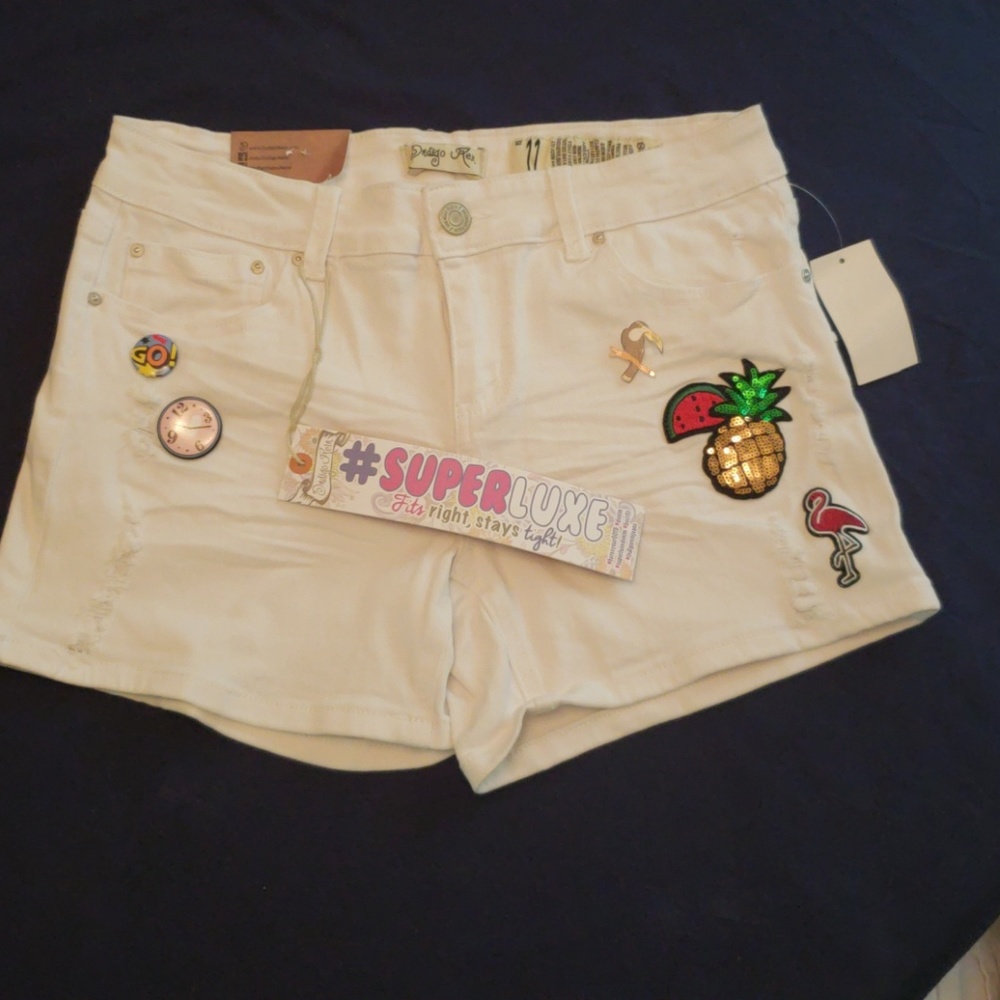 NWT Juniors Indigo Rein Forever shorts